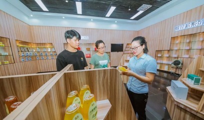 山環(huán)水抱盡自然，盱眙蜂蜜“分外甜” 教育培訓(xùn)的新啟示